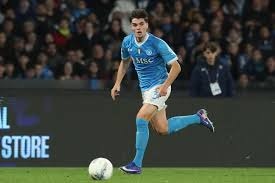 瓦伦后卫贡肖罗夫斯基续约至2027年，曾受到阿森纳、皇马关注